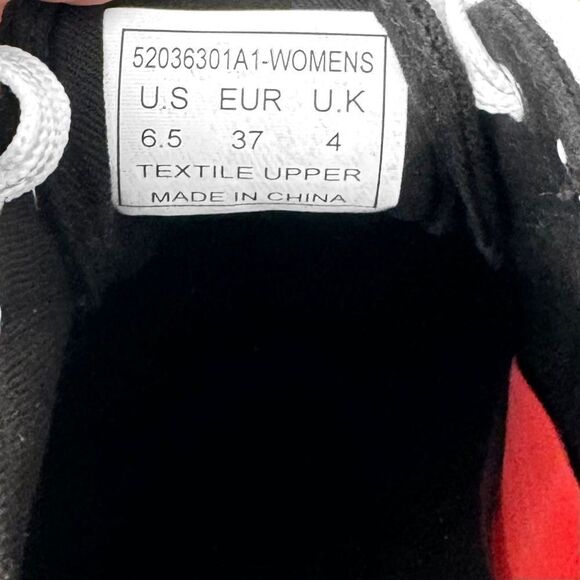 Levi’s Ankin C CVS Sneakers - Picture 10 of 11